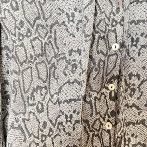 Vintage Victoria Soie Silk Blouse - Picture 3 of 6